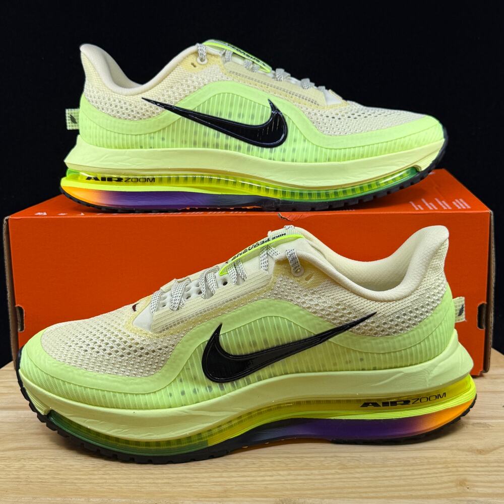Nike Men’s Size 9 Air Zoom Pegasus Premium Alabaster/Black/BarelyVolt HQ2592-701